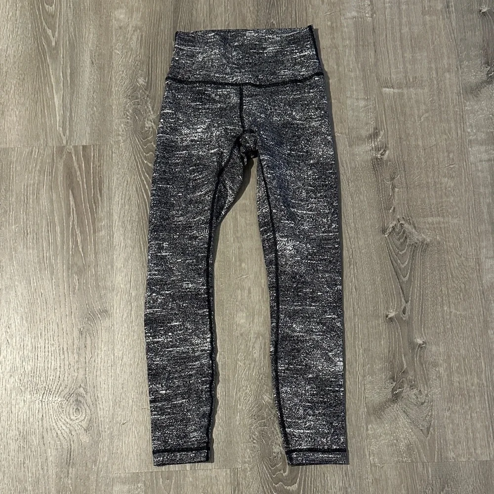 Lululemon Sz 4 Wunder Under Hi Rise 7/8 Tight Workout Athletic‎ Women’s Leggins - Picture 2 of 9